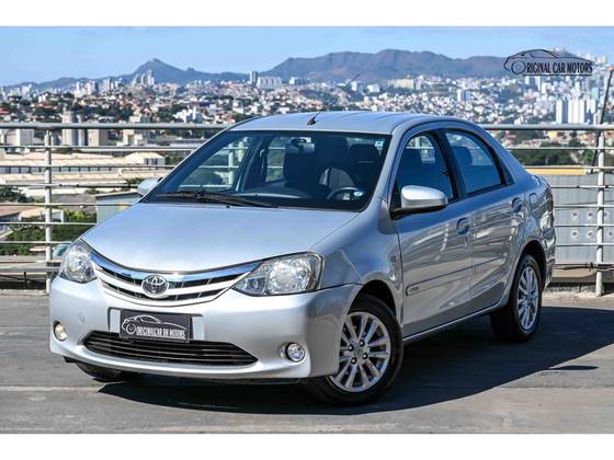 TOYOTA ETIOS 1.5 XLS 16V FLEX 4P MANUAL TOYOTA ETIOS 1.5 XLS 16V FLEX 4P MANUAL
